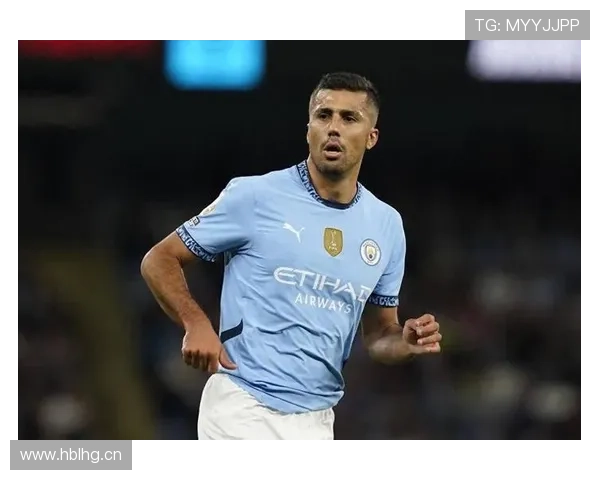 罗德里:攻防均衡的全能6号位现代后腰模板解析 罗德里:攻防均衡的全能6号位现代后腰模板解析