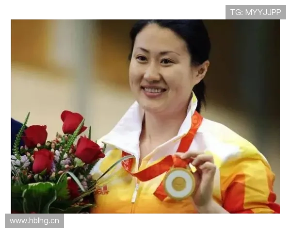 杜丽退役后住进北京四合院，每天五点起床练枪？